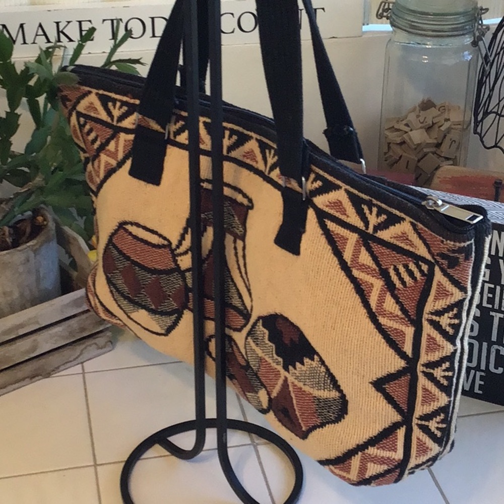 ‘ElPaso Saddle Blanket Co’ Pottery Tote - Picture 4 of 5